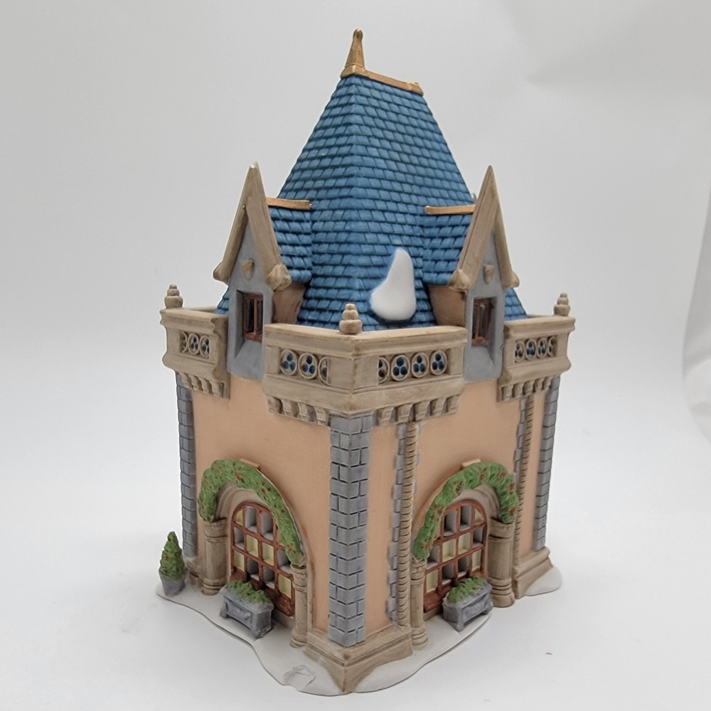 Dept 56 Disney Parks Village Mickey's Christmas Carol Bob Cratchit's Counting